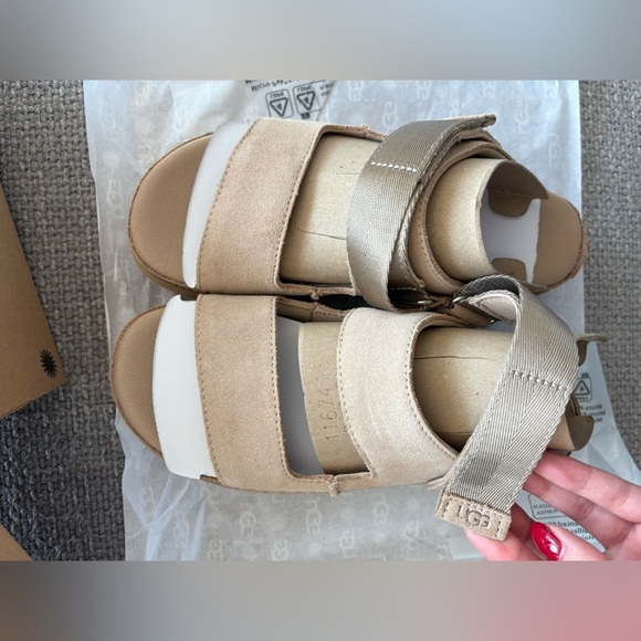 UGG Goldenstar Glide Suede Sandals Size 8.5 SAND(Beige) - Picture 9 of 10